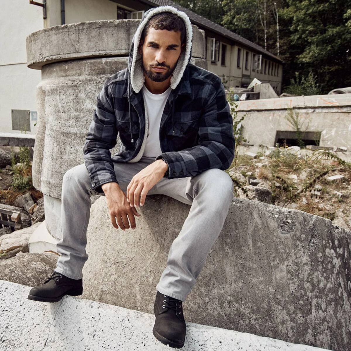 Brandit Hooded Lumberjacket Schwarz-grau 5 Brandit Hooded Lumberjacket Schwarz-grau – Bild 3